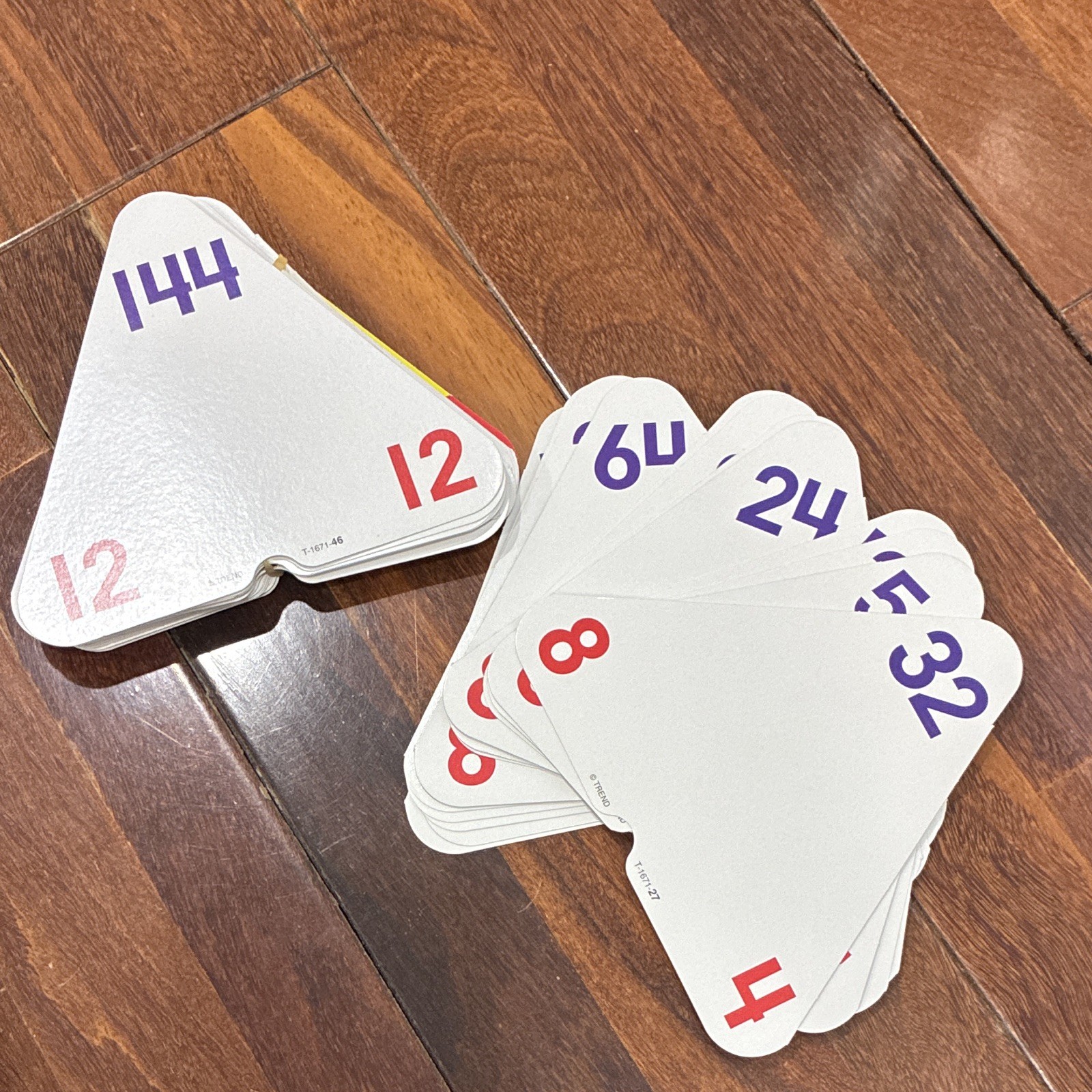 TREND Three-Corner Flash Cards Multiplication & Division Facts 1-12 Triangles