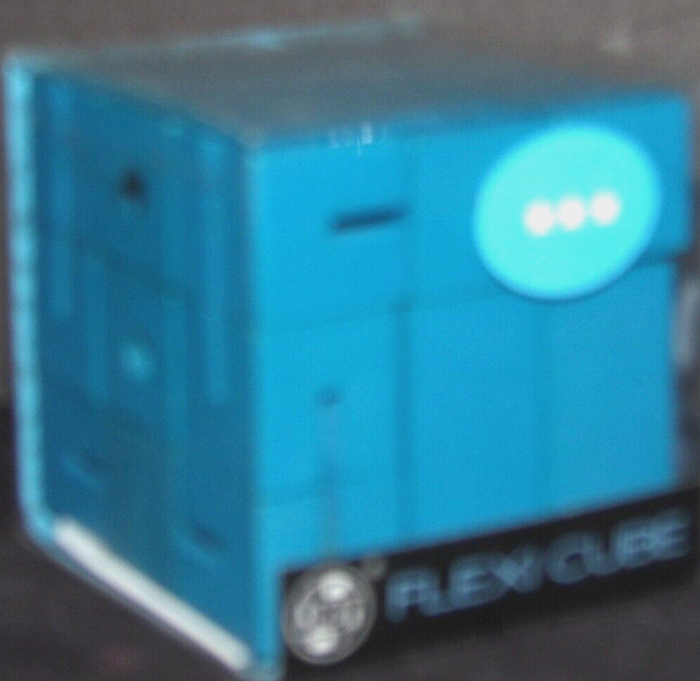 Flexi Cube NEW Wooden BLUE Build Toy RARE , Streamline, Simple Genius age 6 u