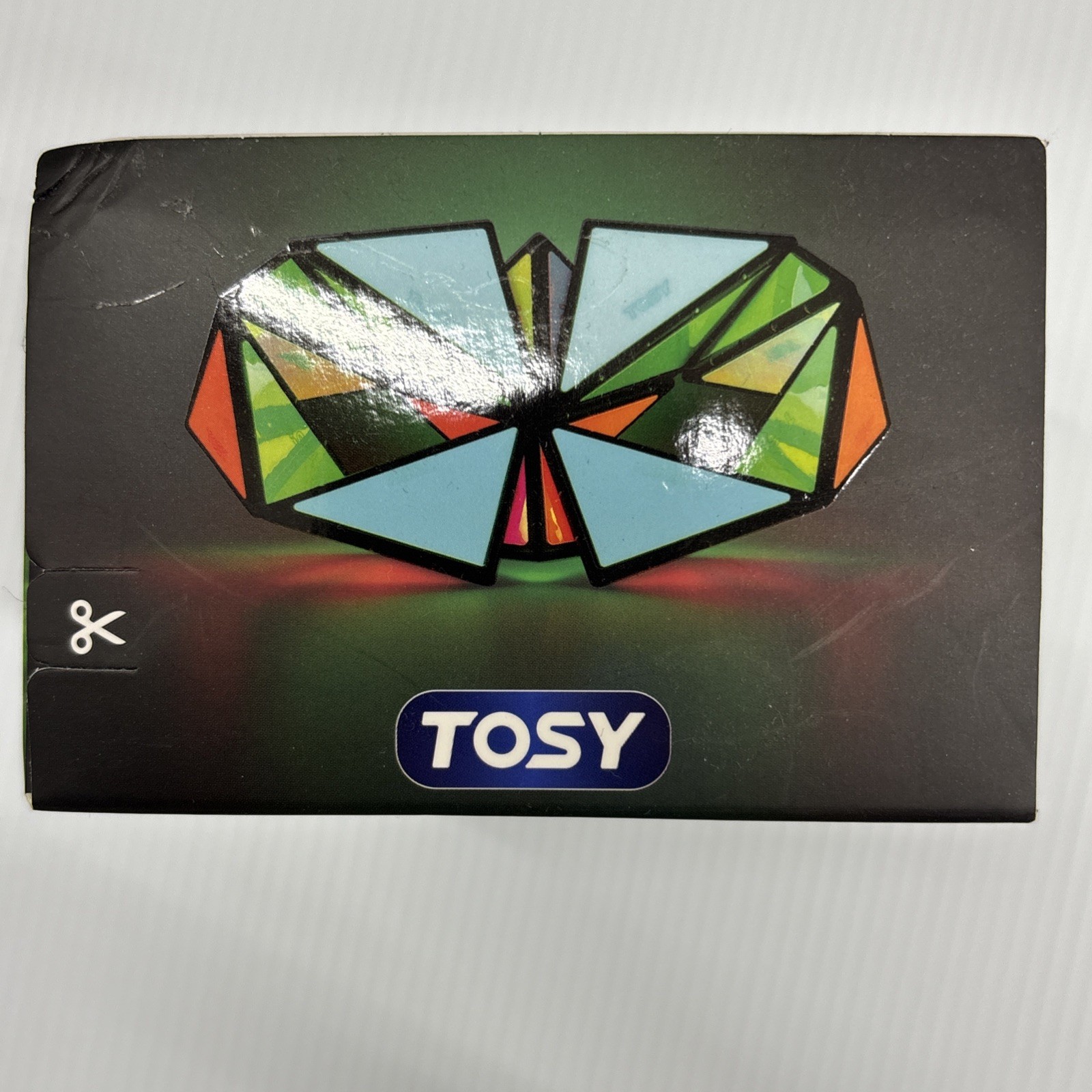 TOSY Magnet Pyramid Glow Magnetic Shape Shifting Cube 1 Billion Shapes