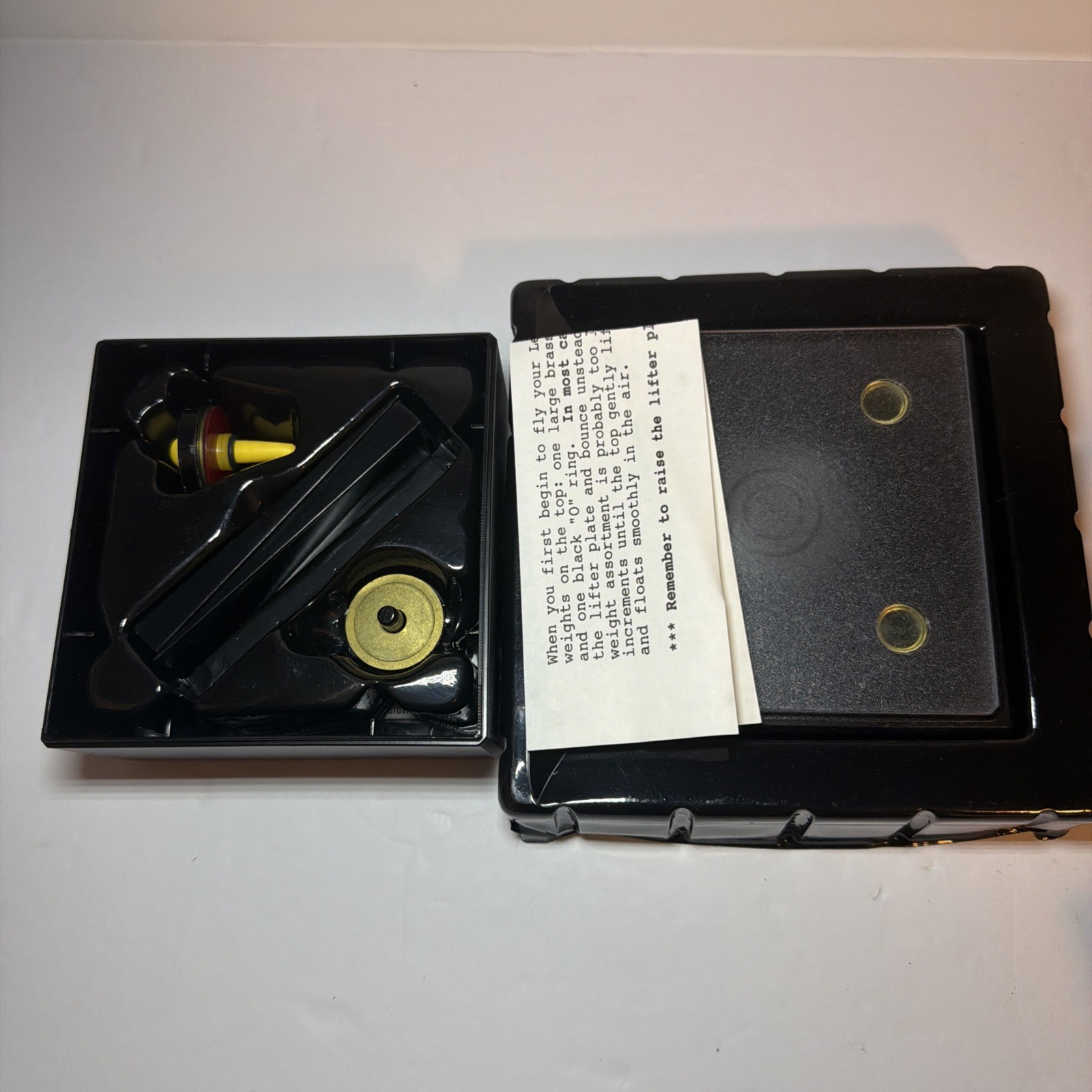 Levitron Game The Amazing Anti Gravity Top Physics 1995 Fascination Complete