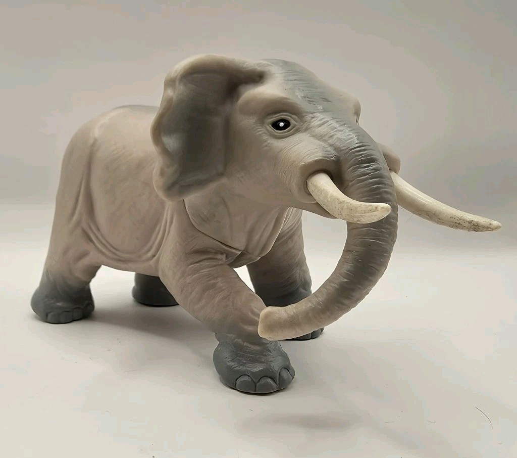 Elephant Toy Figure Plastic 6″L Realistic Playskool 1990