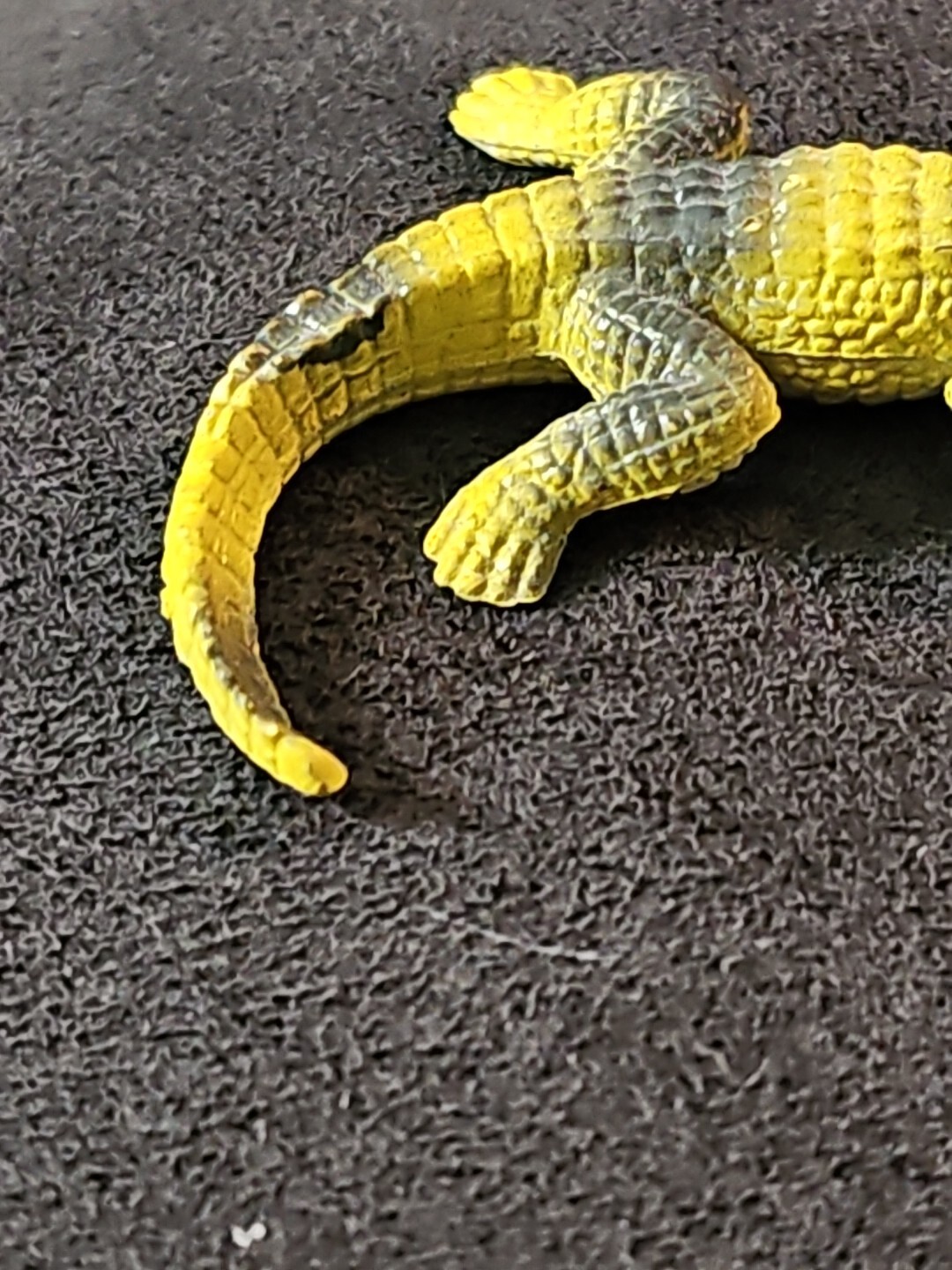 Unbranded Yellow/ Black Alligator Soft Plastic – 2.5 Inches Long