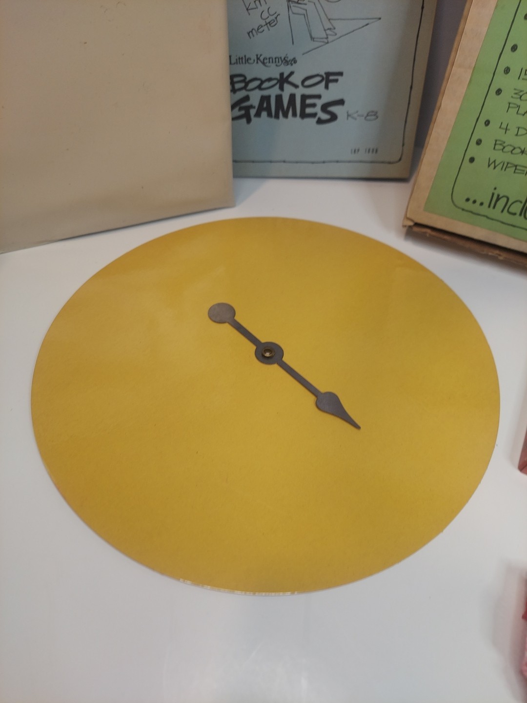 Vintage Little Kennys Game Maker Set Book Of Games Spinner Mat Crayons Flash