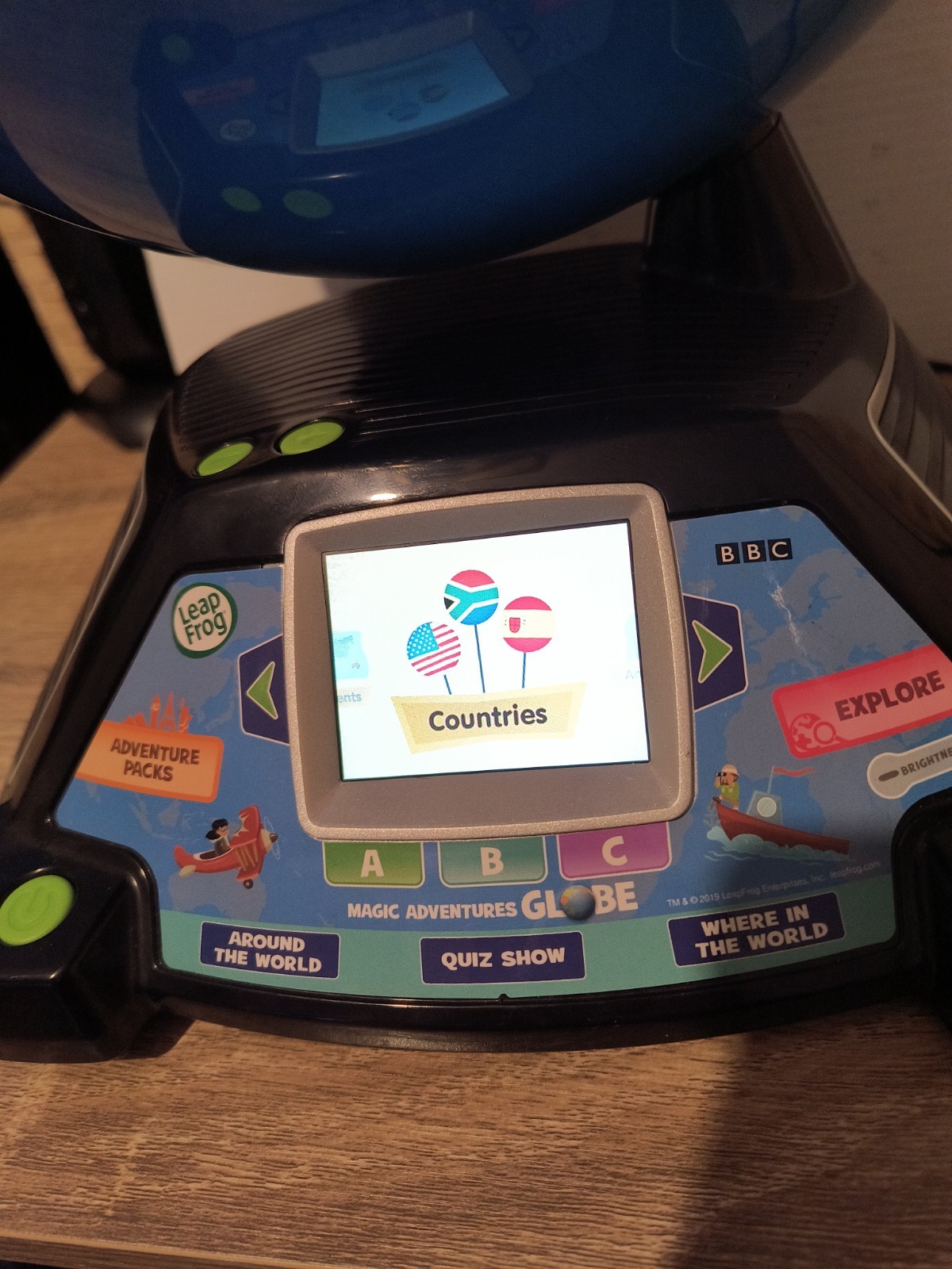 LeapFrog Magic Adventures Globe 2.8″ Video Screen BBC Videos Interactive Games