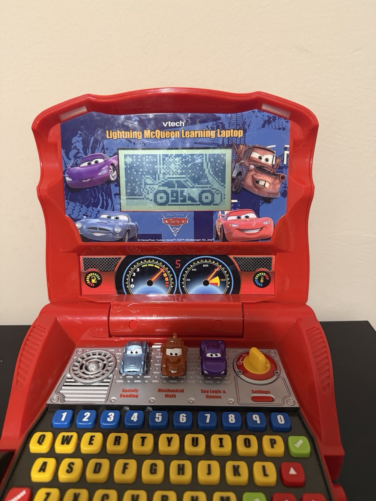 Disney Pixar Cars 2 Lightning McQueen VTech Learning Laptop W/ Mouse Works