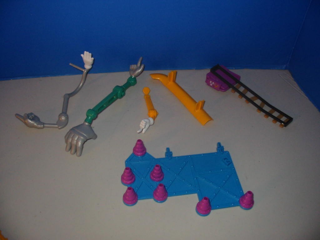 RUBE Goldberg Hilarious Invention S.T.E.M. RARE Wonderology Robot Factory See