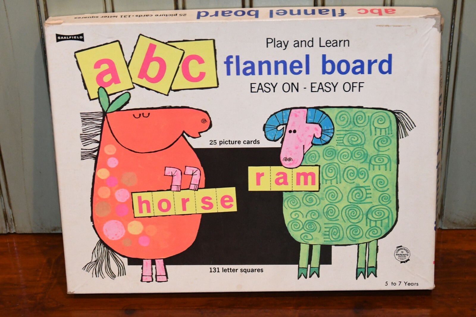 Vintage 1967 Saalfield ABC Flannel Board Set COMPLETE Letters Alphabet Learning