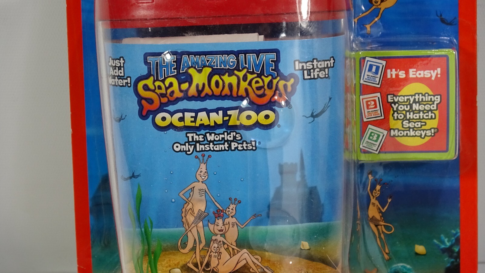 2012 The Amazing Live Sea-Monkey Ocean-Zoo Instant Pets Play Set