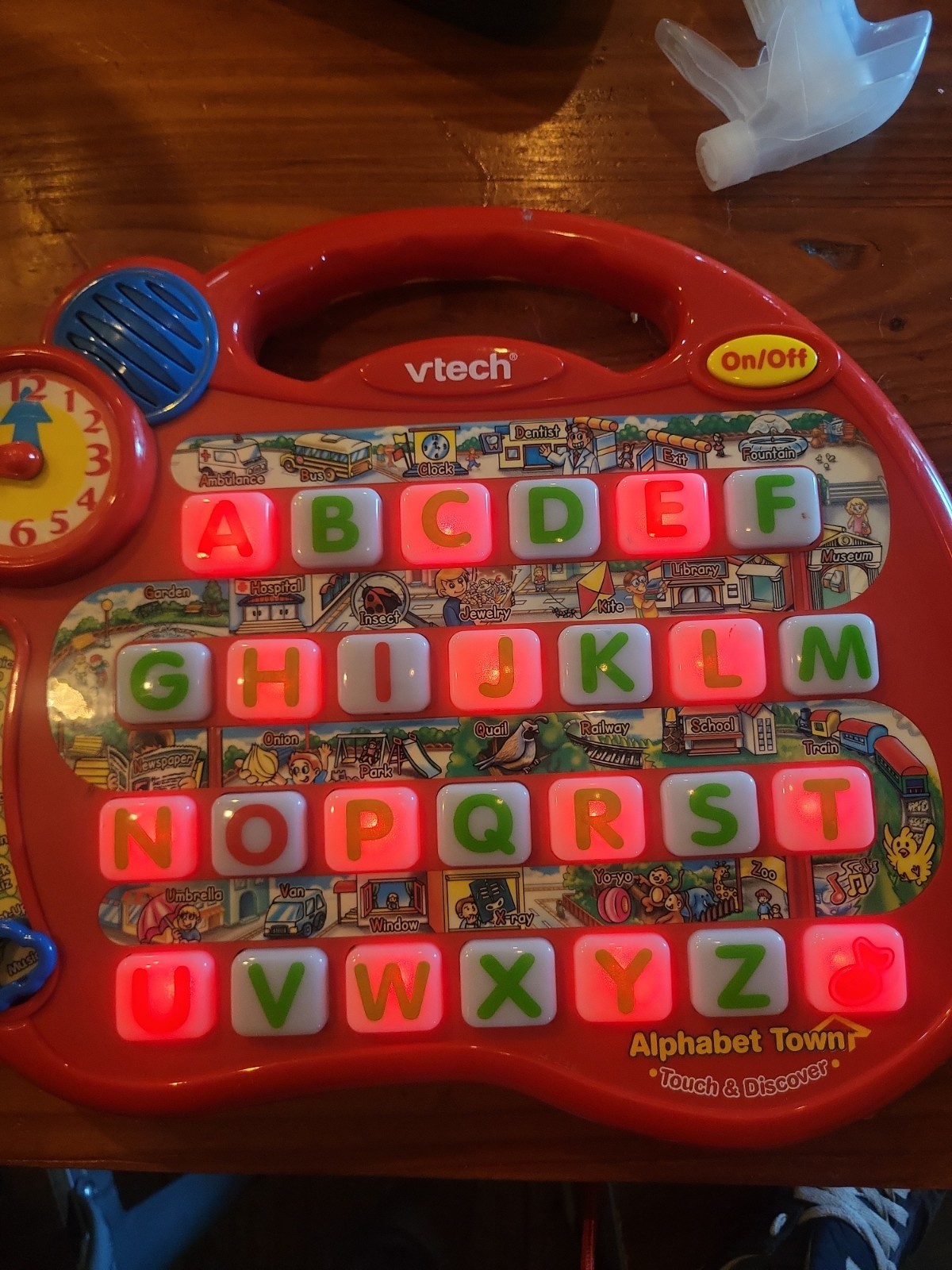 vtech alphabet town Touch And Discover – Tested And Works! Read Full Description