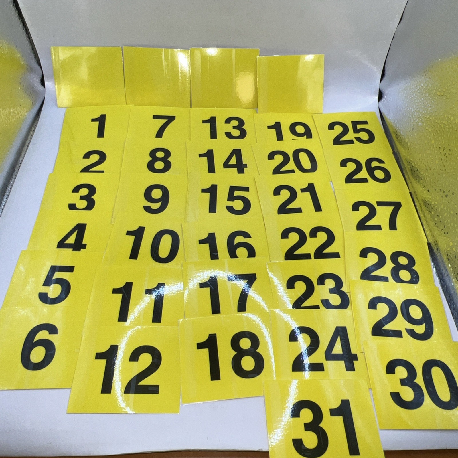 Five Sets Of (1-31) THICK CALENDAR MAKING SQUARES 3″