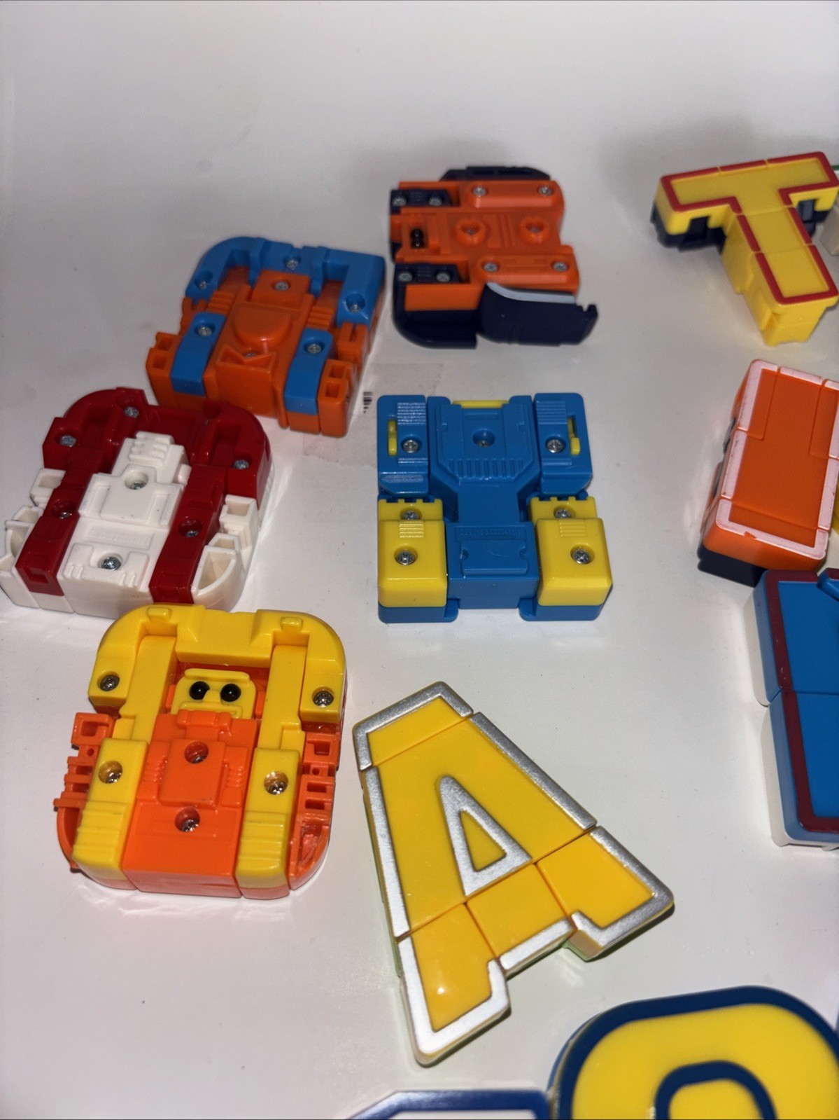 Lakeshore Learning Alphabet Alphabots Transforming Letters & Numbers Robot Toys