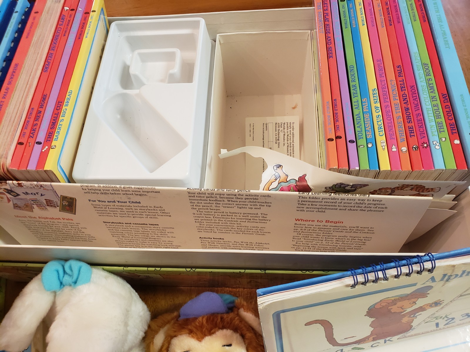 Vintage 1987 World Book Early World of Learning Nice Boxed Set Homeschool
