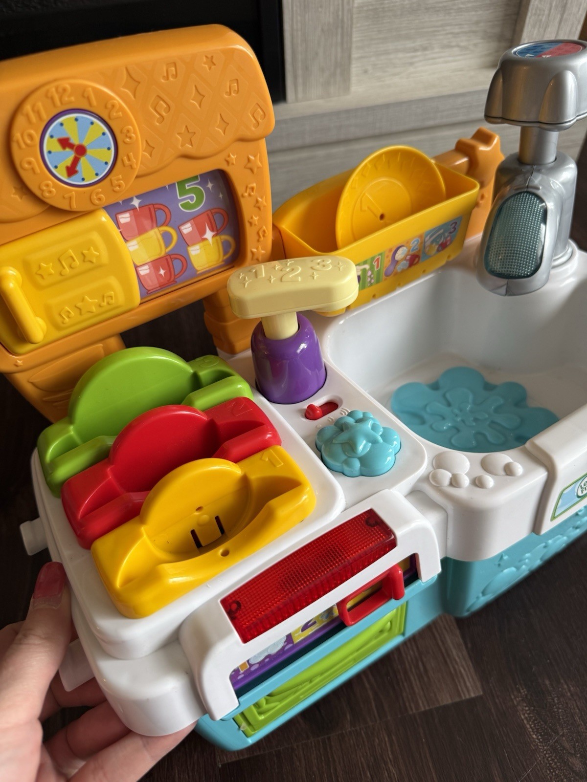 LeapFrog Scrub ‘n Play Smart Sink (English Version) Working