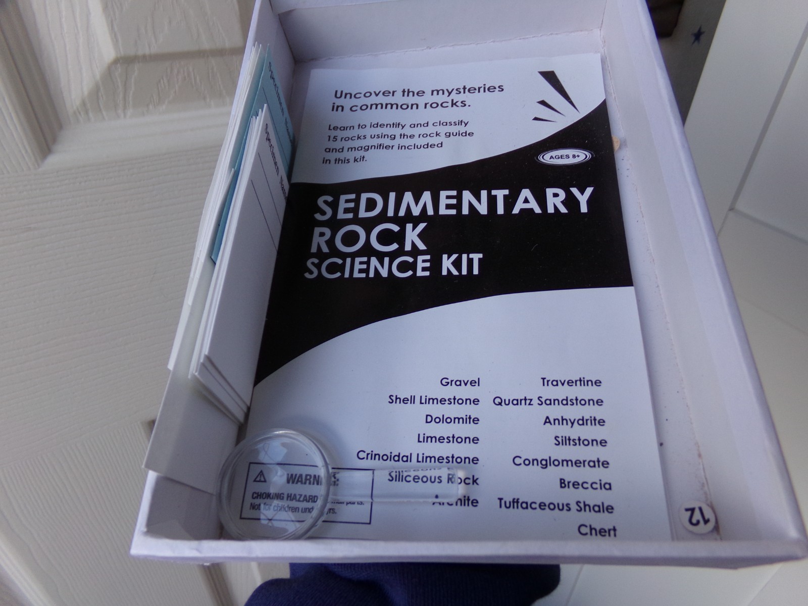 FLAWS Sedimentary Rocks Science Kit GeoCentral 15 Rocks Ages 8+ Magnifying Glass