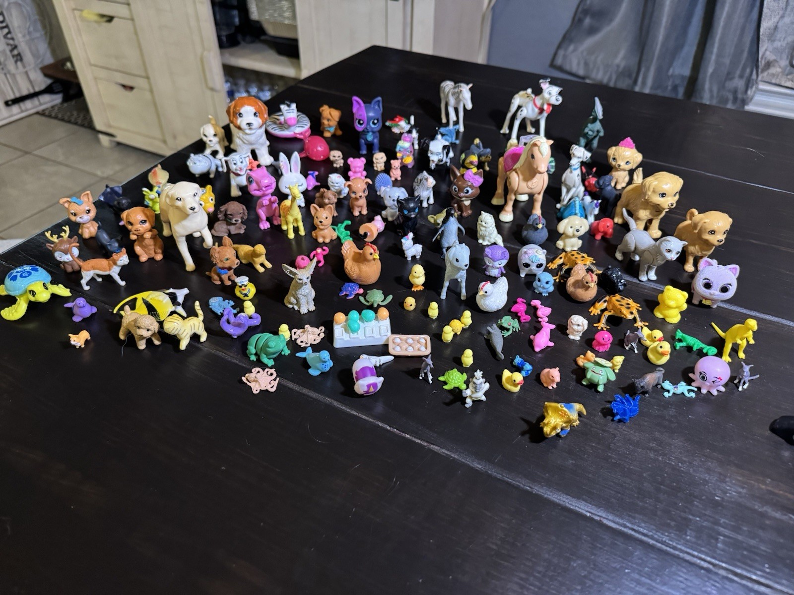 Lot Of Miniature Animals Over 120 Animals Kids Toys Play Figures Doll House ￼