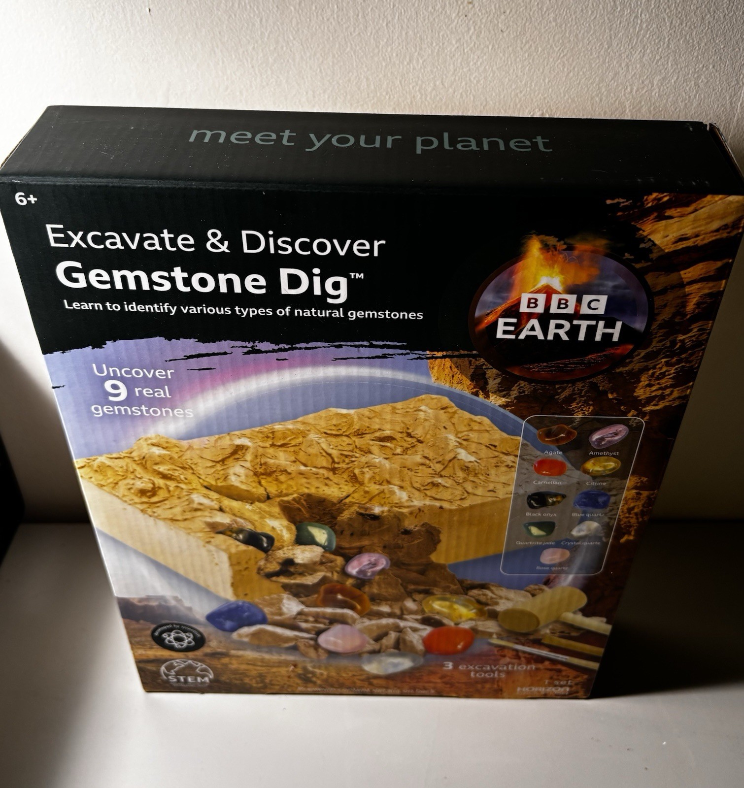 BBC Earth Gemstone Dig Kit Excavation STEM Toy 9 Gems Horizon Group NEW