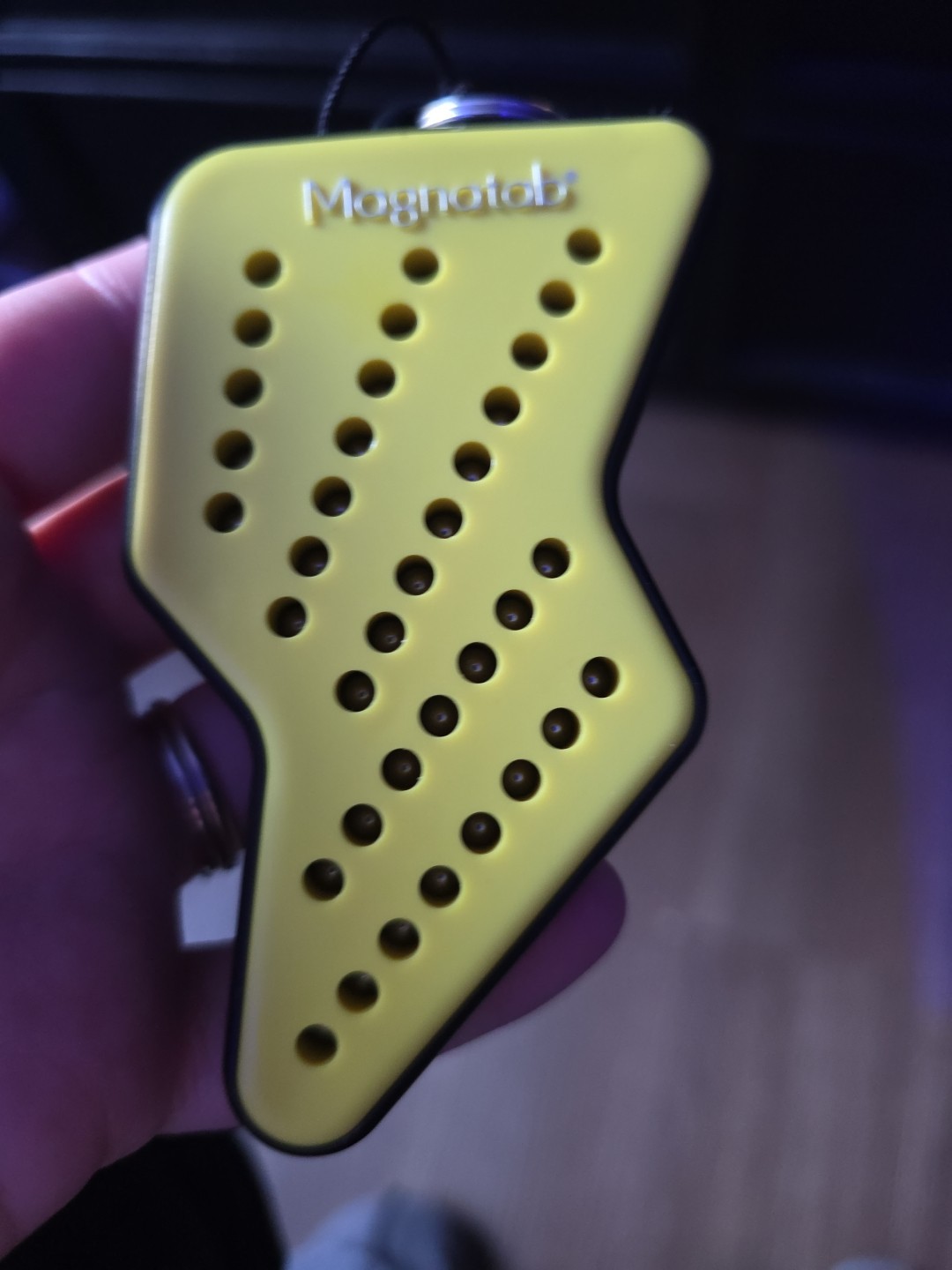Magnatab Lightening Keychain