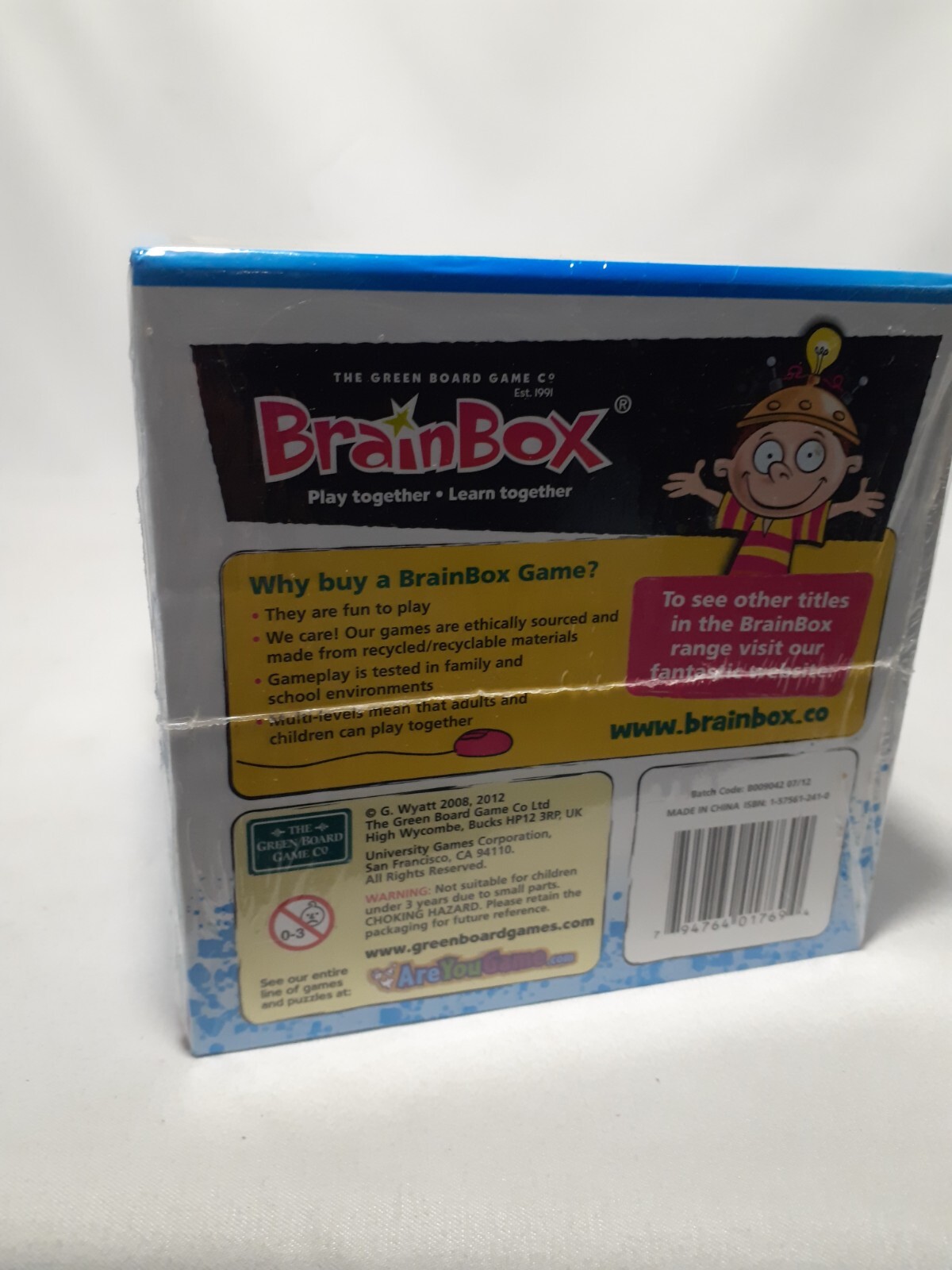 University Games BrainBox Trivia Game THE WORLD Edition, New, Ages 8+