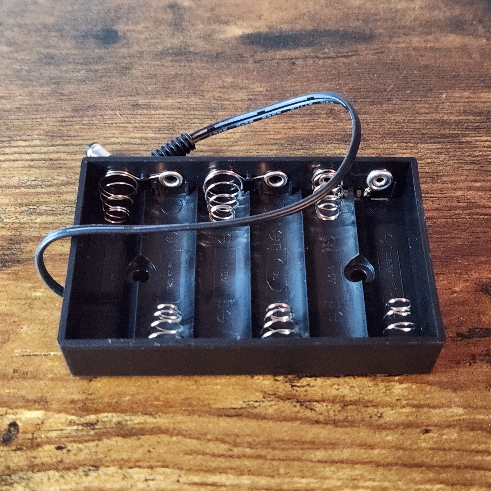 Makeblock 6-AA Battery Holder | Power Supply for MegaPi mBot Mega | Robotics