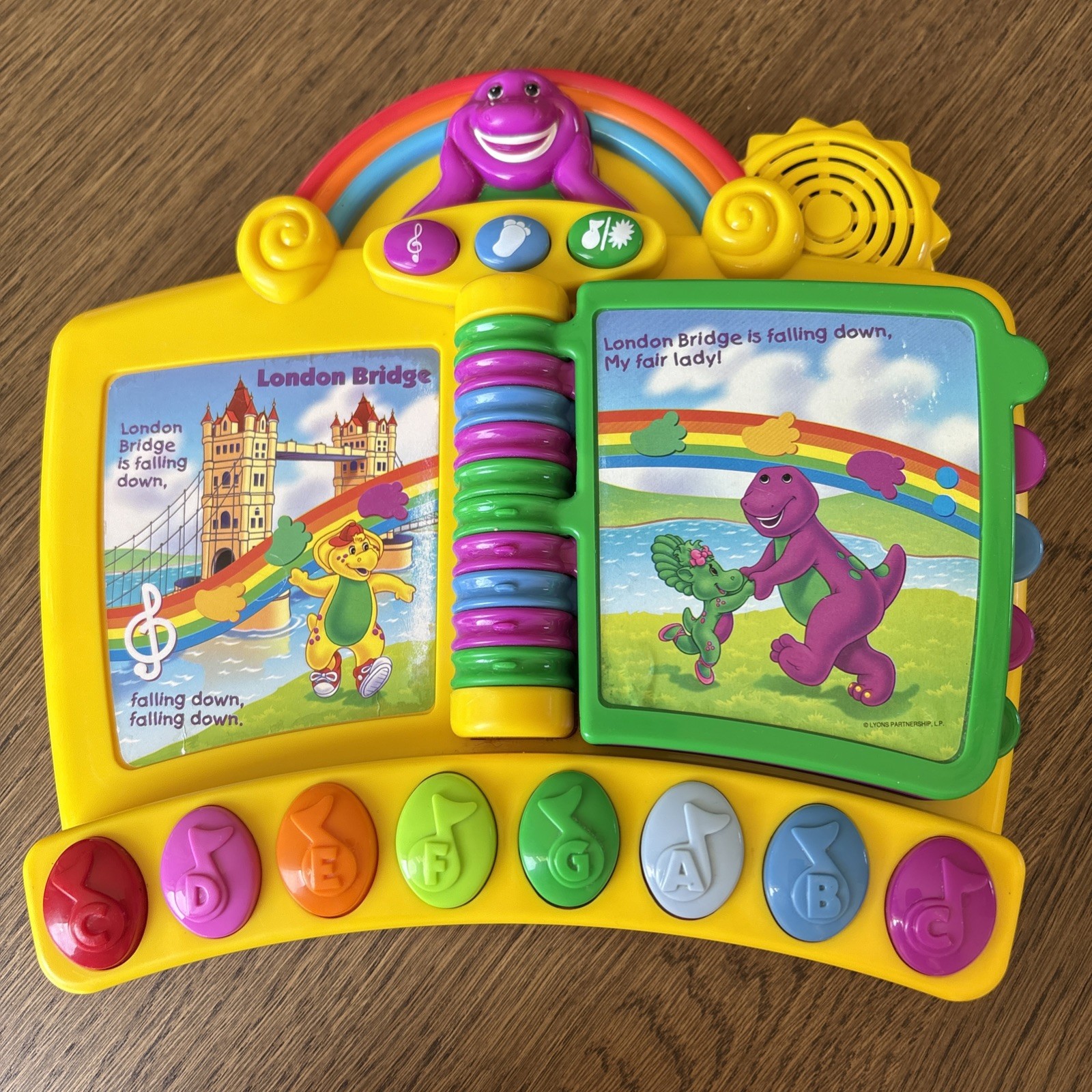 Vintage 2001 Mattel Barney Musical Nursery Rhymes Piano Book VIDEO Working Toy