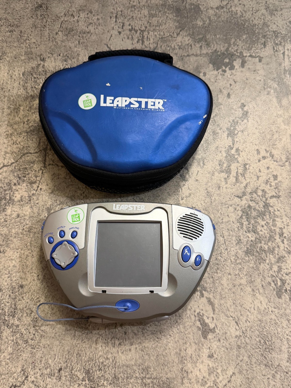 LeapFrog Leapster Handheld Console w/ Case Tested Works