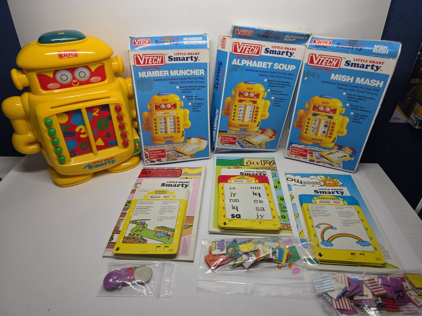 VTech Talking Little Smart Smarty VTG Robot Not Working! With Card sets
