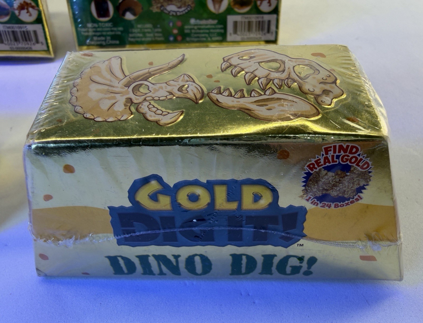 6 (six) Gold Dig It -Dino Dig Grin Studios-Lot Of 6- 1 in 24 Contains Real Gold!
