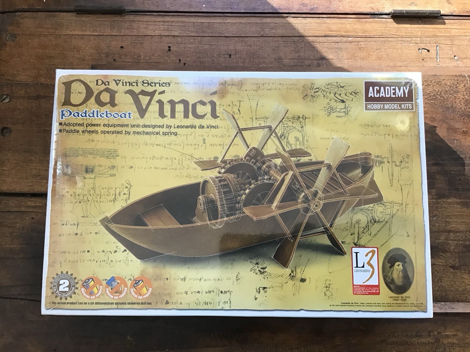 Academy Leonardo da Vinci Paddle Boat