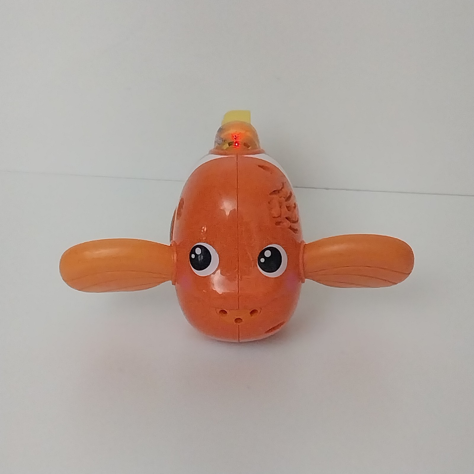 vtech sing and count fish – interactive clown nemo fish