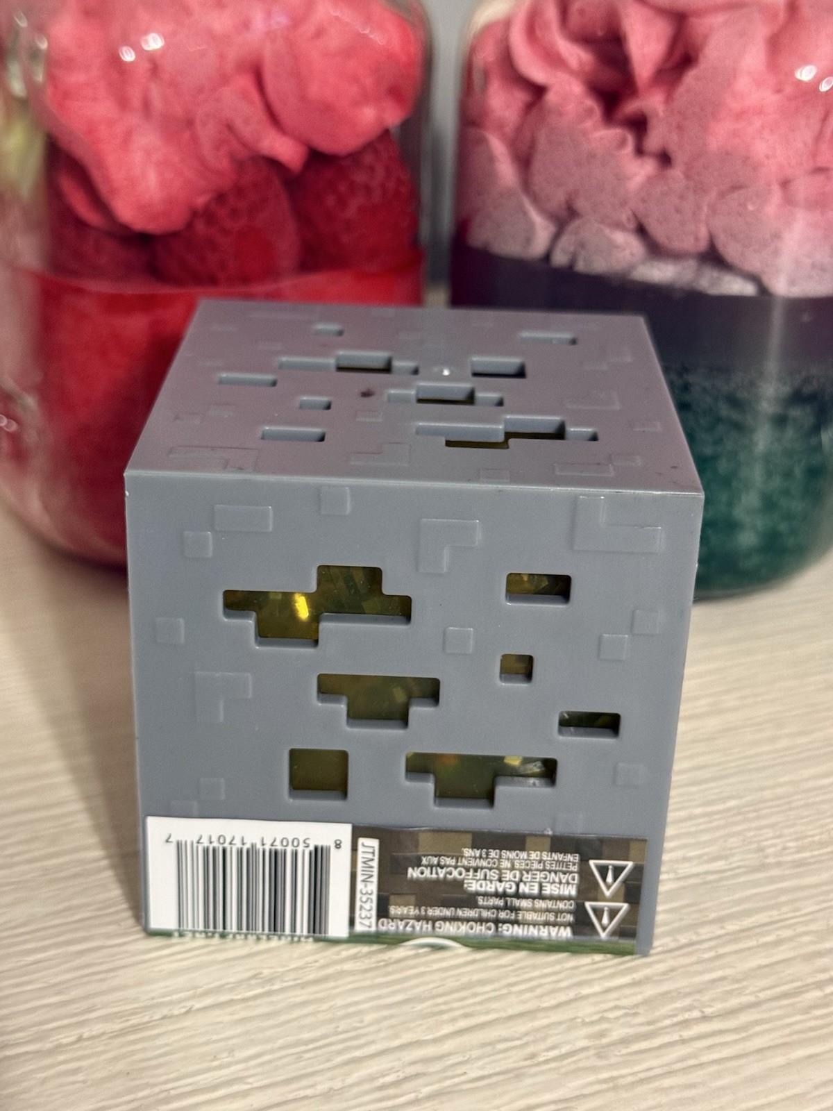 New MINECRAFT JELLY CUBES – RARE Yellow Viral Squishy Nee Doh Ish Type Fidget