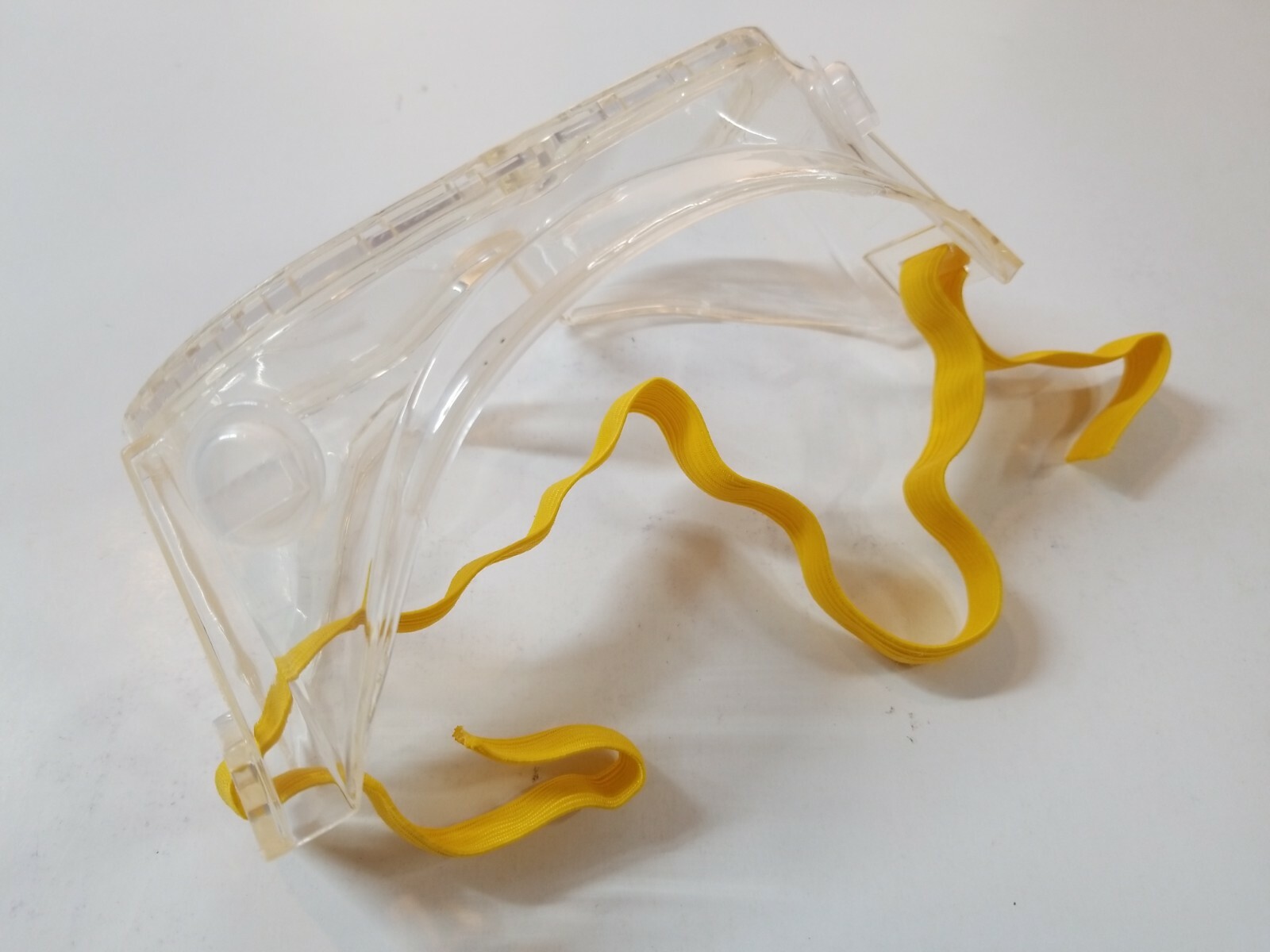 5pcs Yellow Anti-Fog Safety Goggles Science Toy Kids Birthday Gift Protected Fun