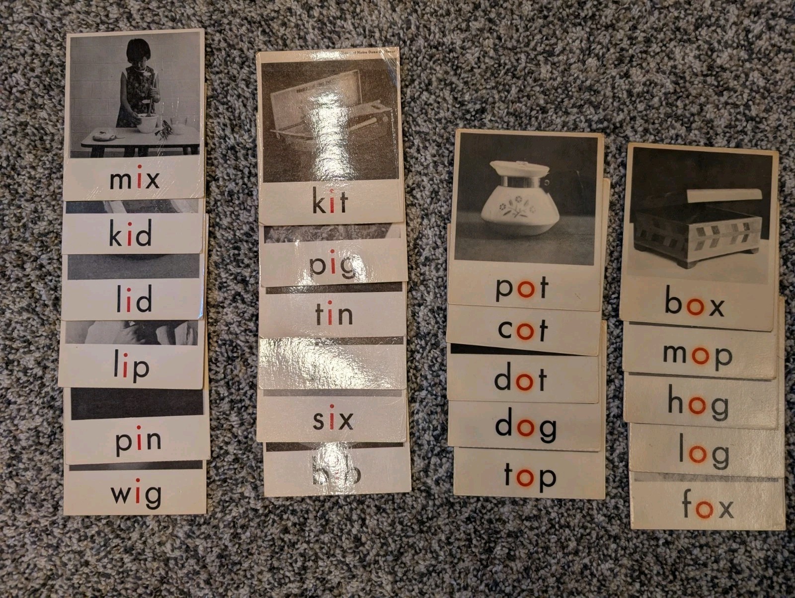 1971 VINTAGE PHONICS PICTURE & CONTROL CARDS – SISTERS OF NOTRE DAME DE NAMUR