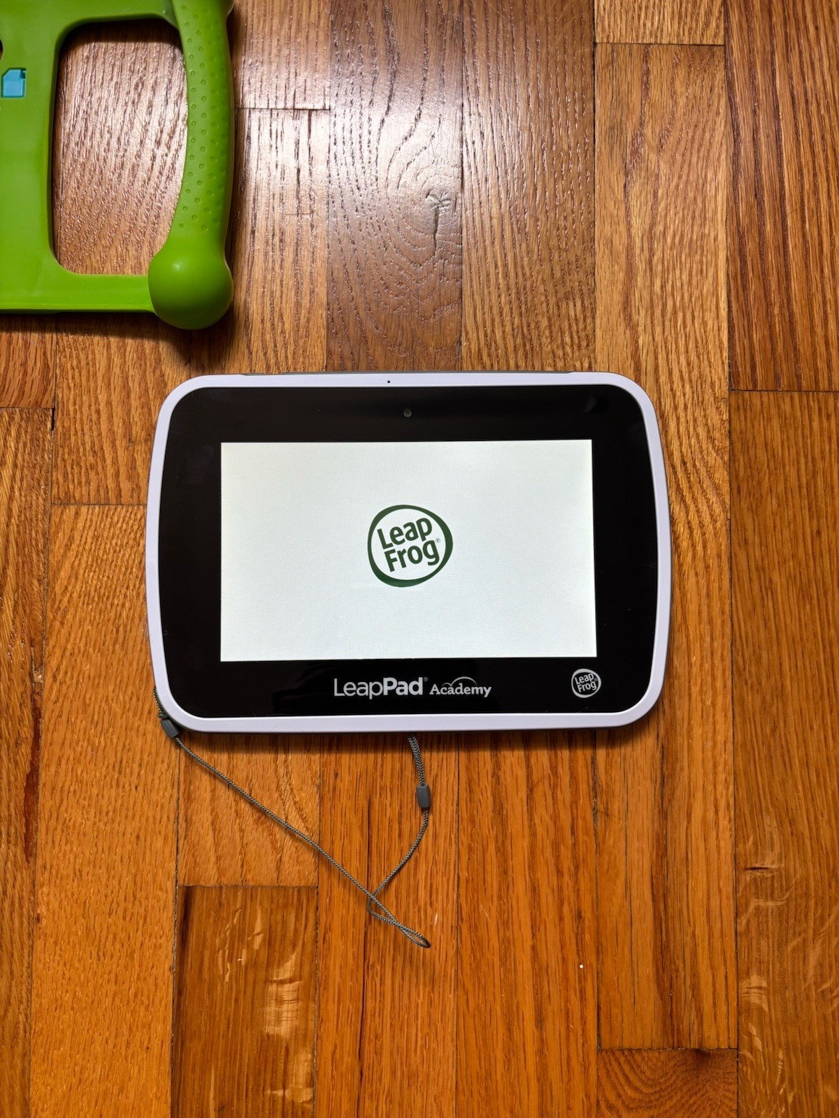 LeapFrog LeapPad Academy Kids Learning Tablet w/ Protective Bumper & Carry Case