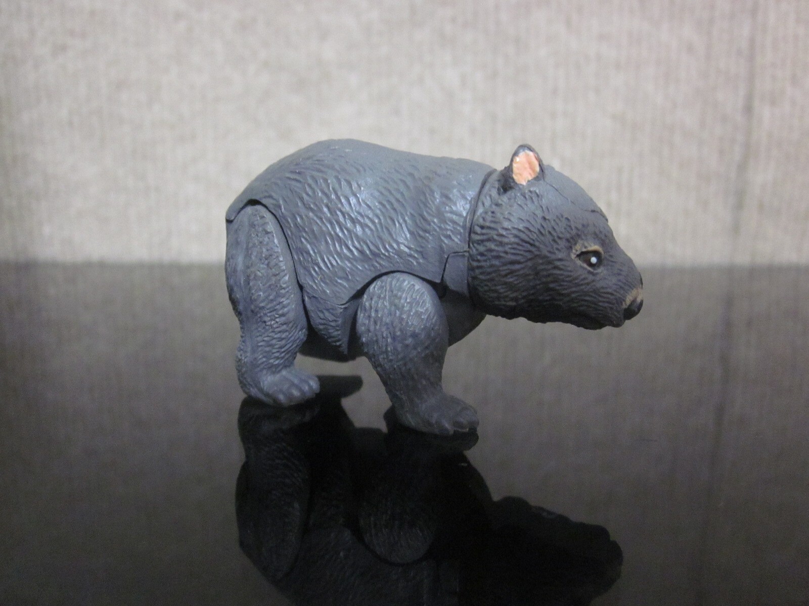 K&M International Wombat Vintage 2003 Plastic Figure Animal Australian 2”