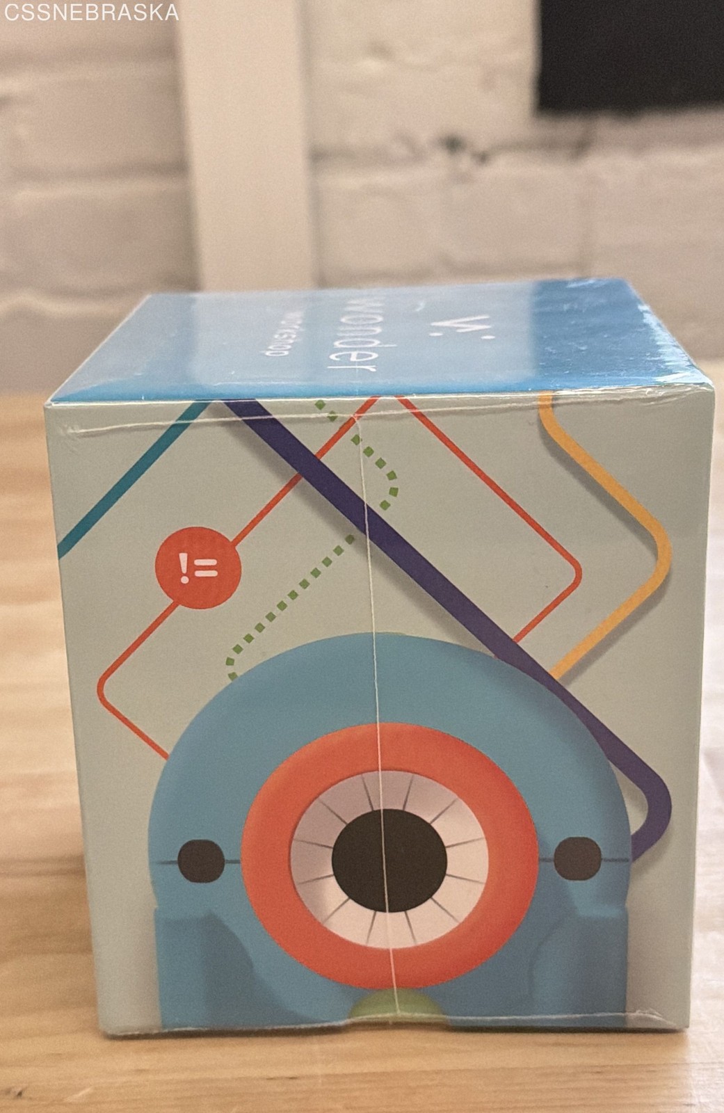 Wonder Workshop Dot Smart Robot Model DOO1 2016 Factory Sealed New Coding Toy