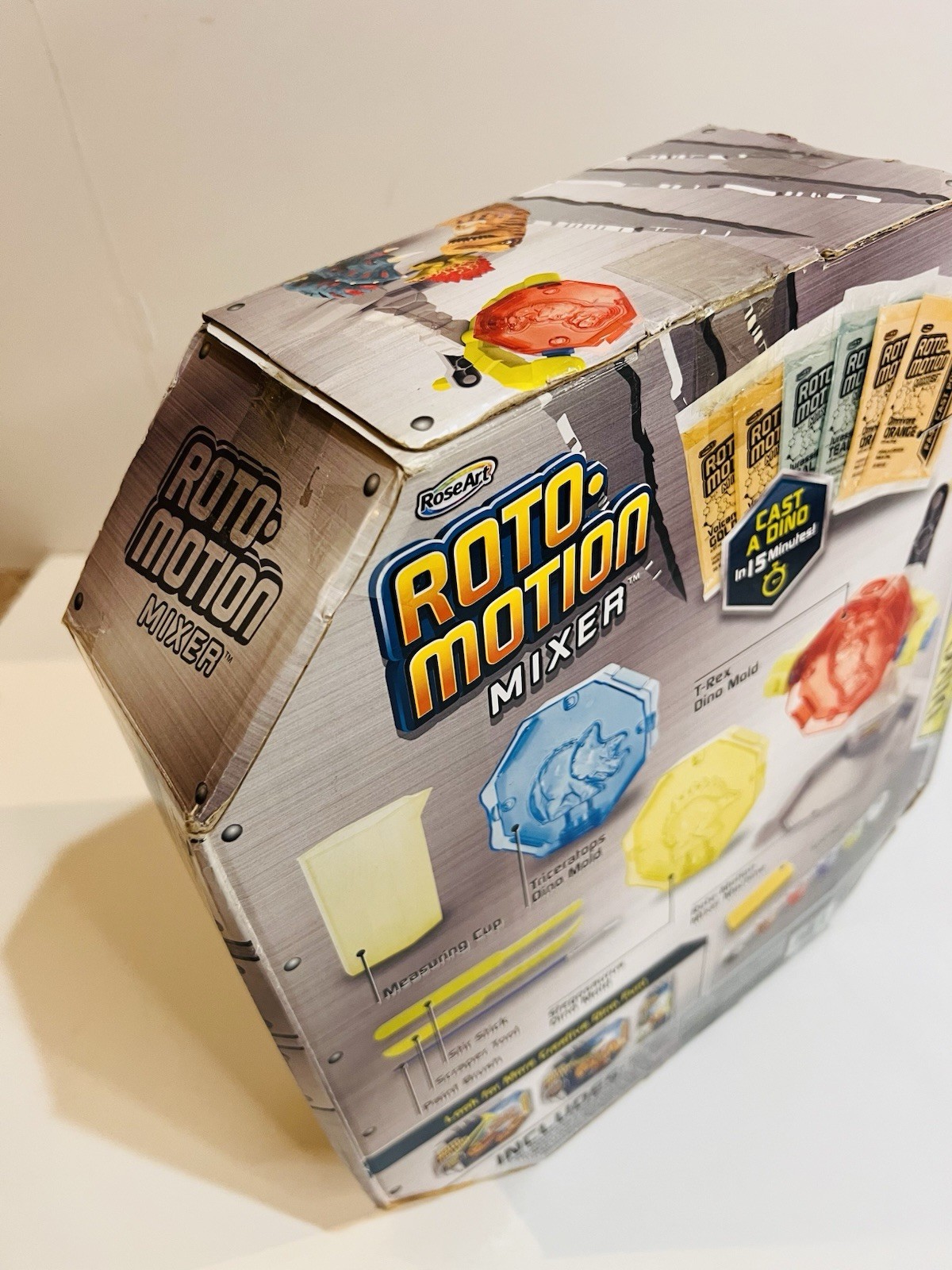 DINO LAB Roto Motion Mixer- Makes 6 Dinos w/ Cast Powder NEW