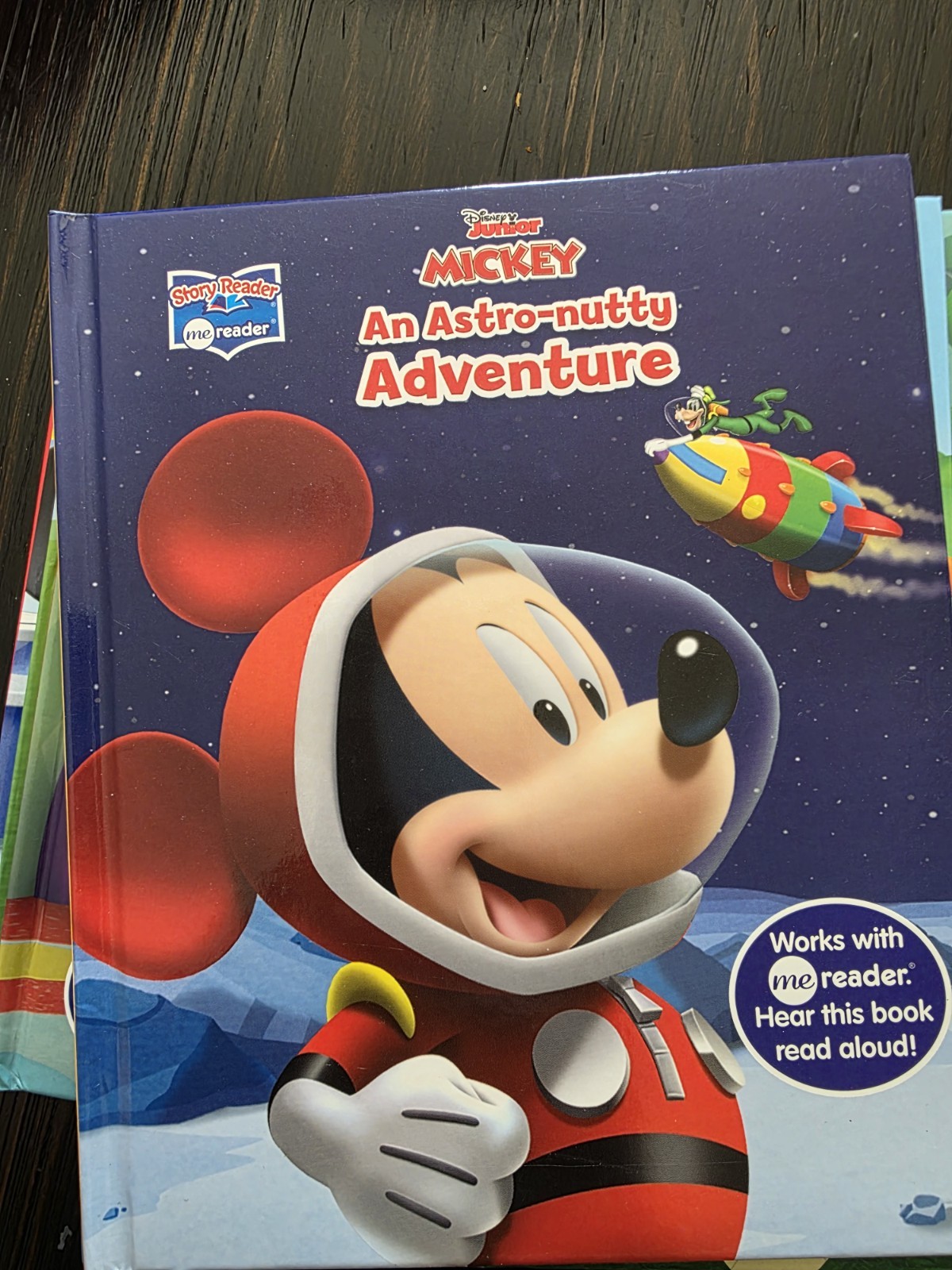 Disney Electronic Me Reader Story Reader Mickey Mouse Clubhouse 8 Book Set