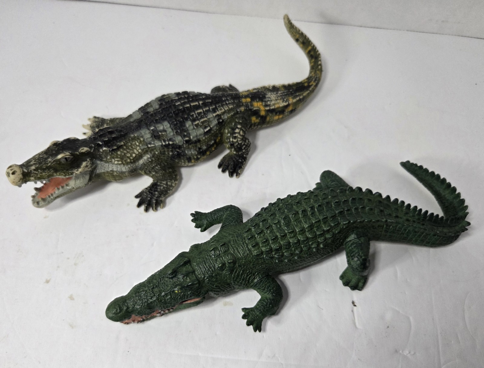 Carnegie Safari Ltd. 1995 Deinosuchus Crocodile Alligator Toy 12″ Figure & Other