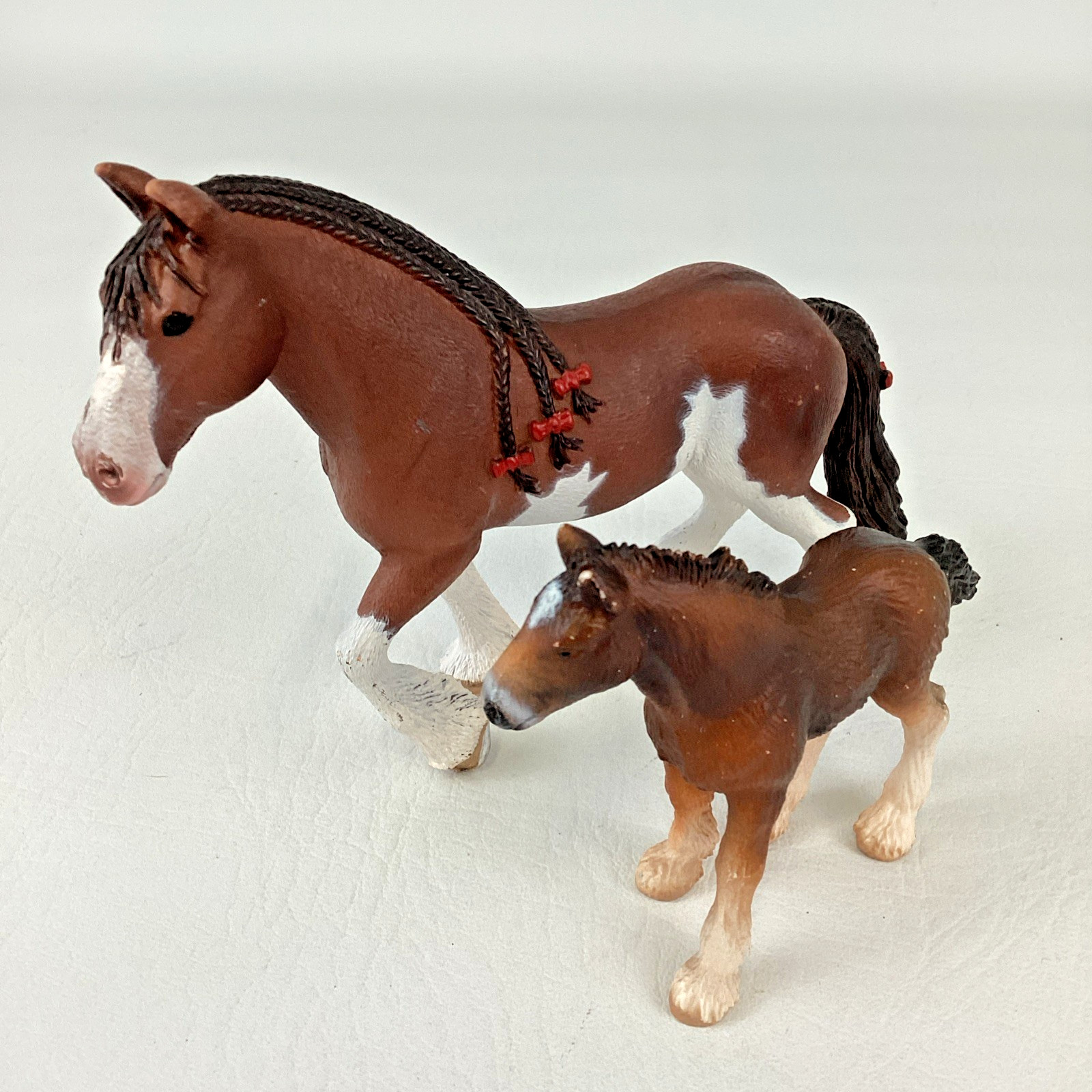 Schleich Horse Clydesdale Mare Red Bows Draft Foal Realistic Animal Figure Lot
