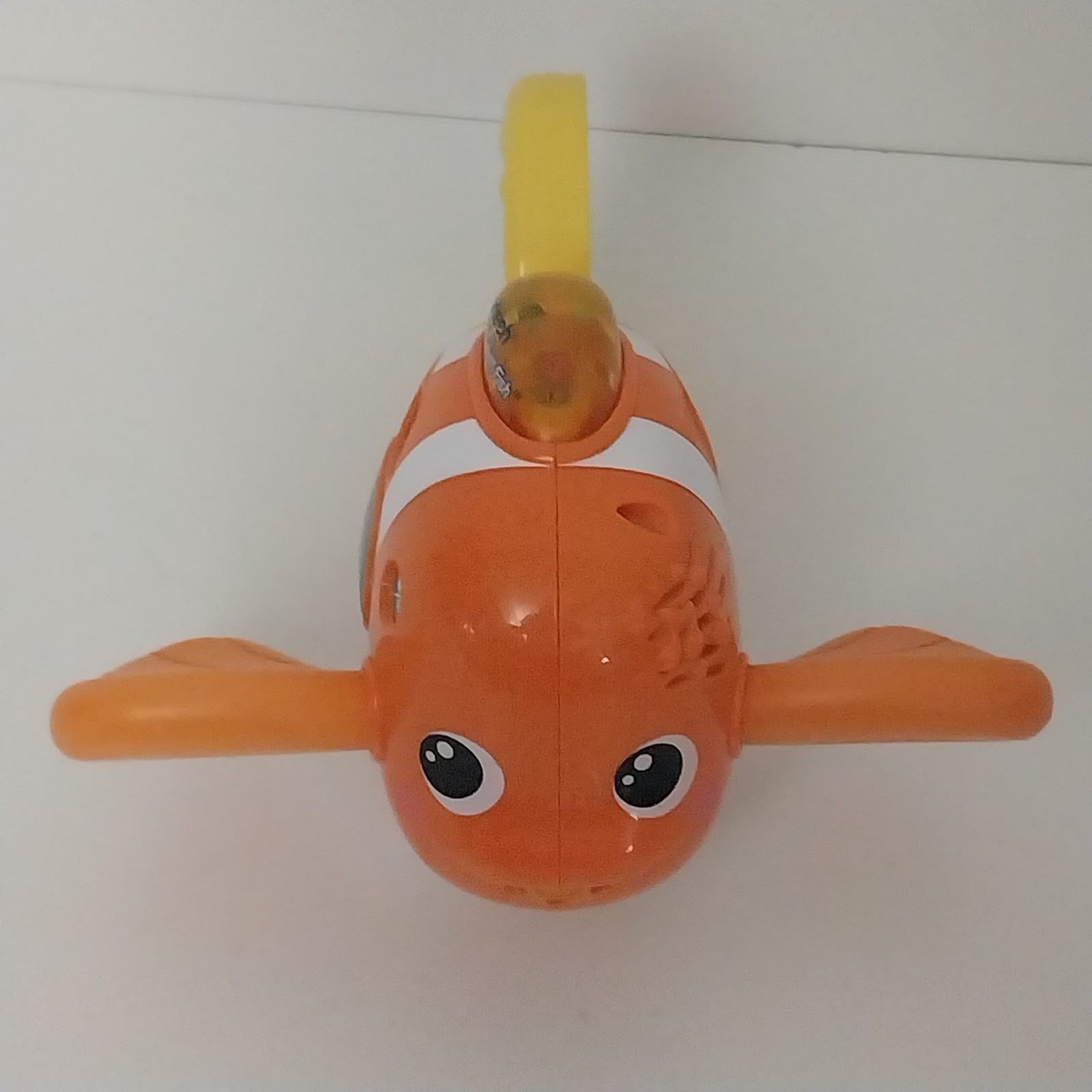 vtech sing and count fish – interactive clown nemo fish