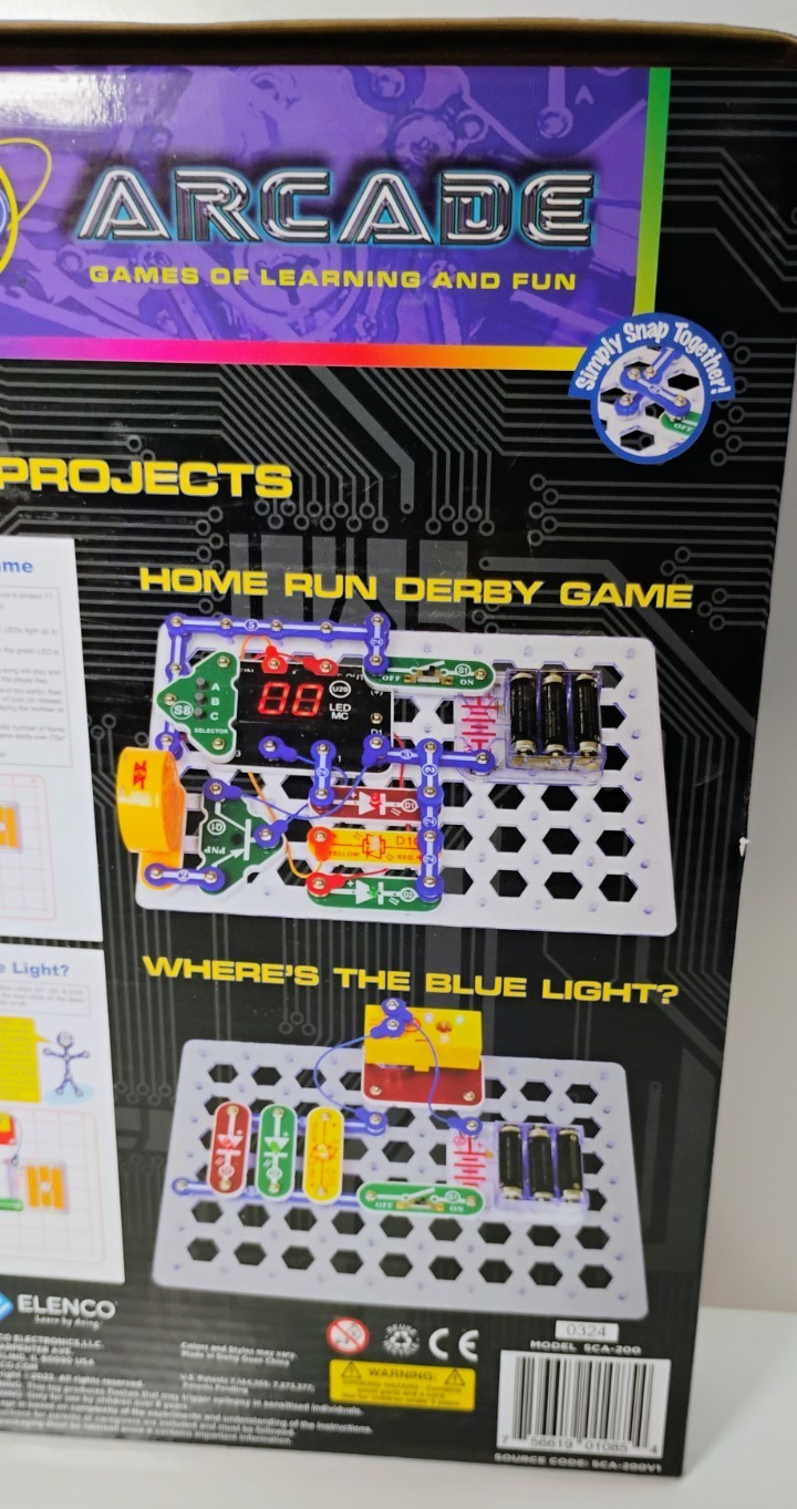 Elenco Snap Circuits Arcade 200+ Projects Programmable NEW UNUSED Open Box STEM