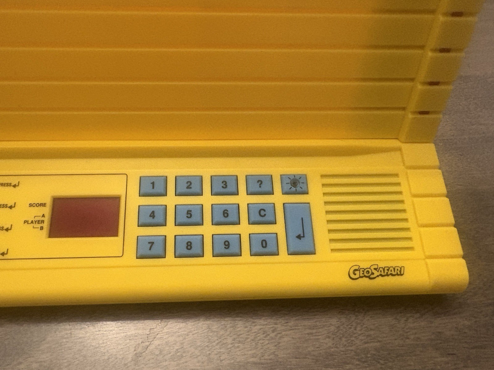 Vintage GeoSafari Jr EI-8700 Electronic Learning Game Unit w/ 13 Cards – TESTED