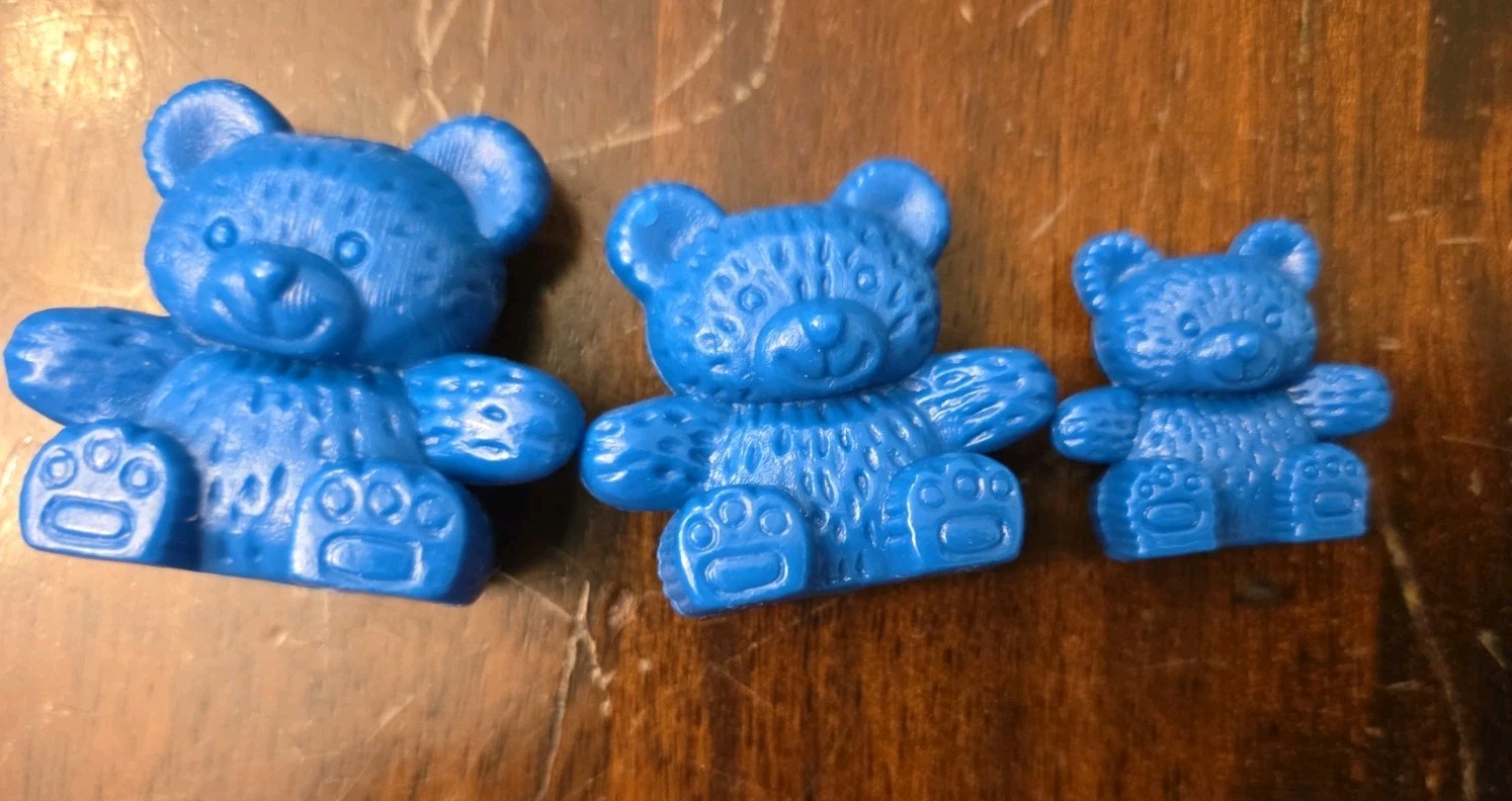 Plastic Multi Color Teddy Bear Counters 200+