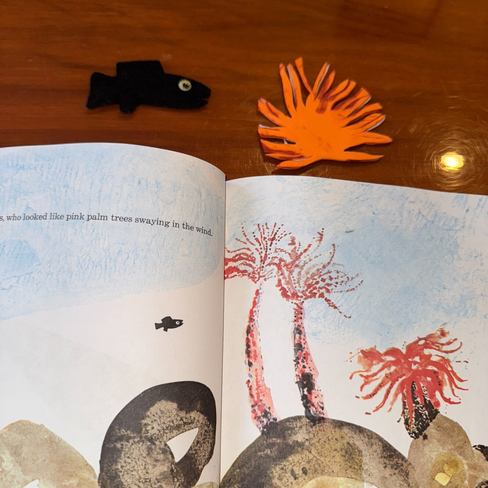 Montessori Read Along Picture Book Matching Swimmy by Leo Lionni Handmade Lesson