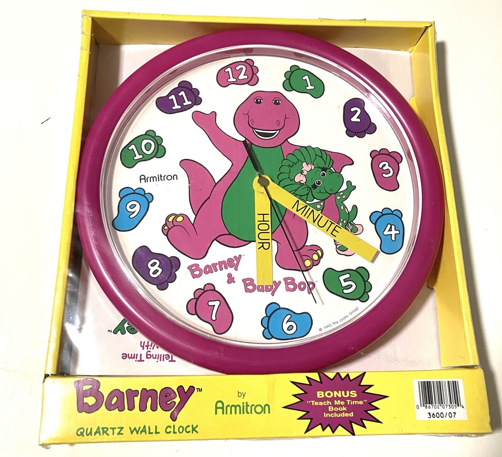Barney Vintage 1993 Wall Clock Backyard Gang Teach Me Time With Baby Bop Sealed