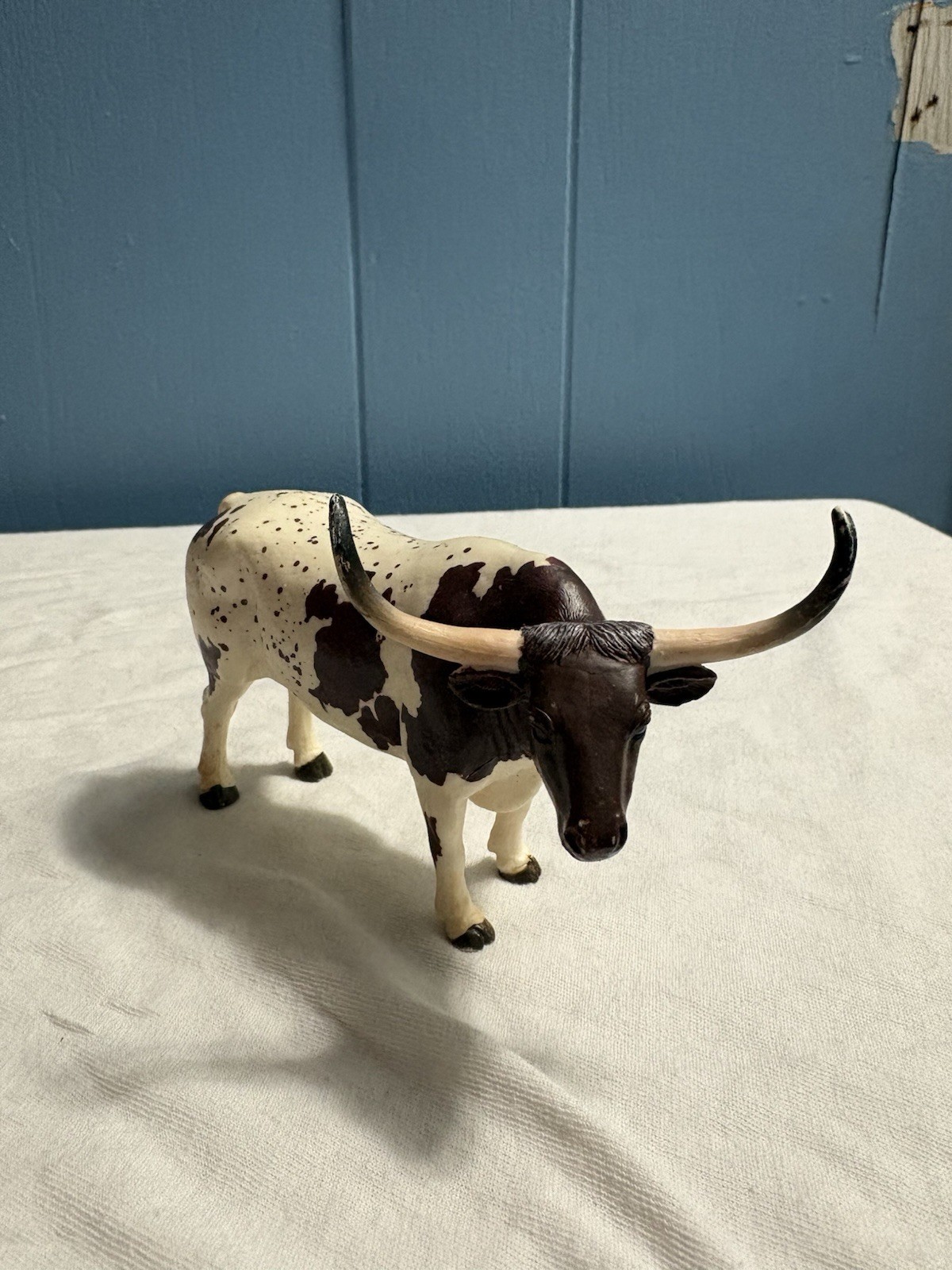 Mojo & Safari Lot Of Realistic Animals Vintage And Modern 7 Total Nice! Elephant