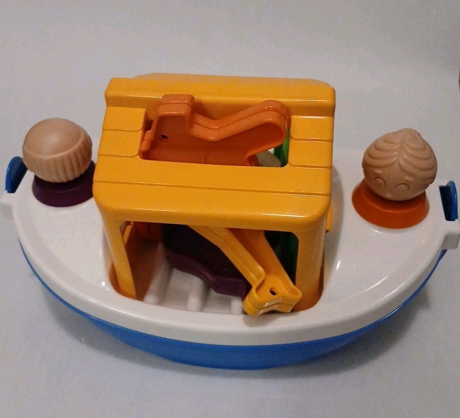 [COL] 1960’s Tupperware Noah’s Ark Complete