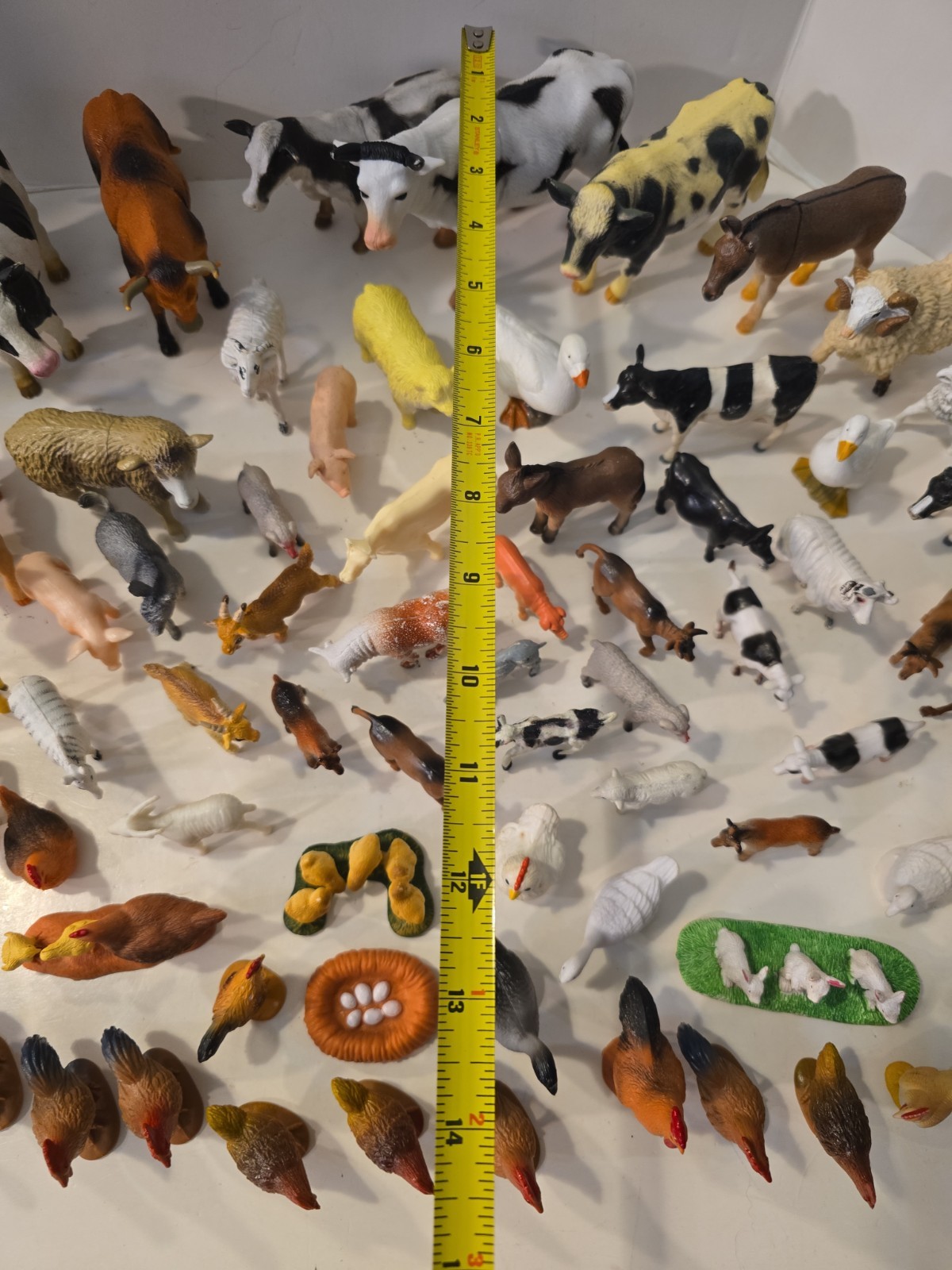 VTG Mixed Lot of PVC & Plastic Farm Animal Figures Big & Mini Cow Chicken Pigs