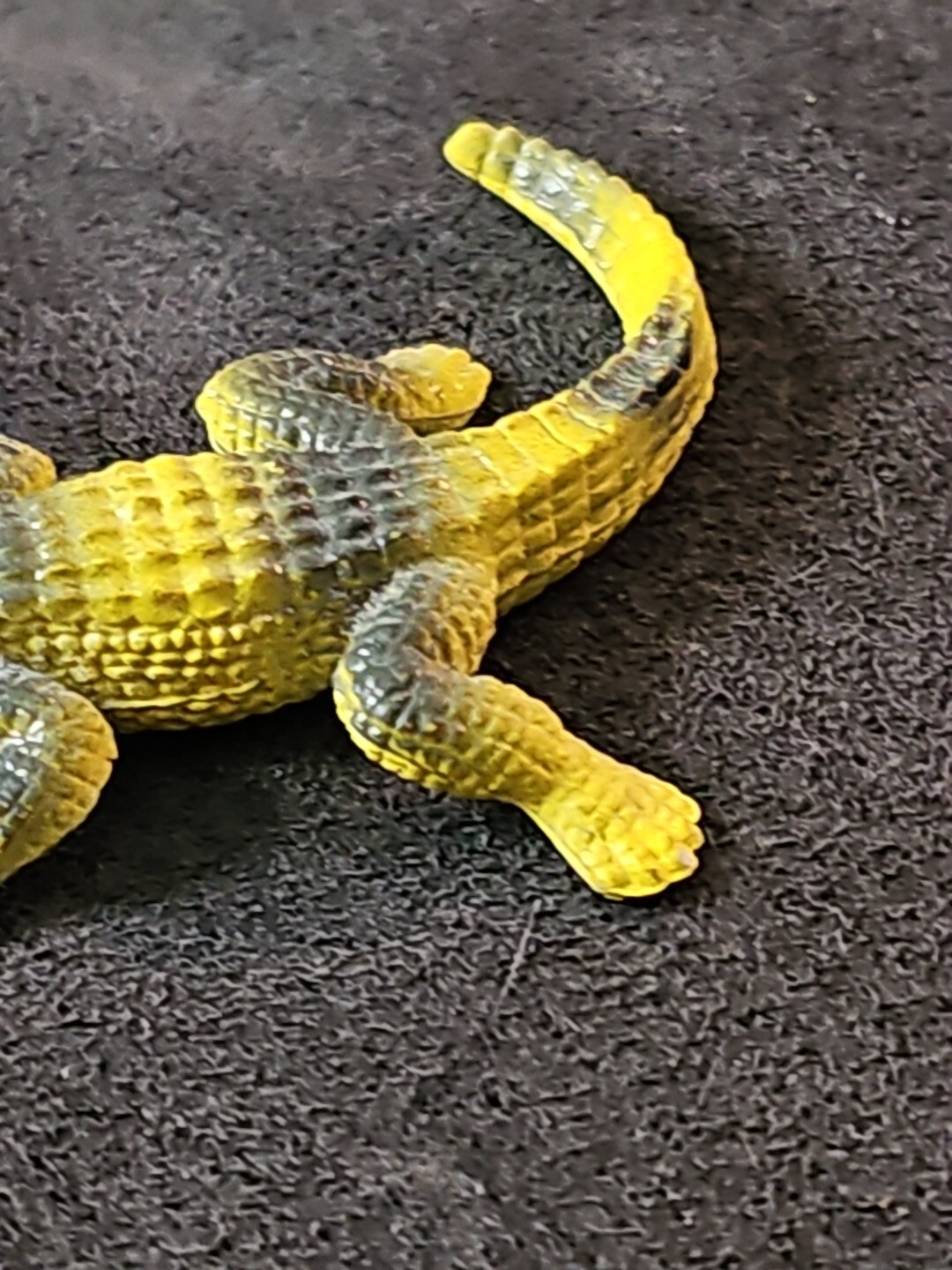 Unbranded Yellow/ Black Alligator Soft Plastic – 2.5 Inches Long