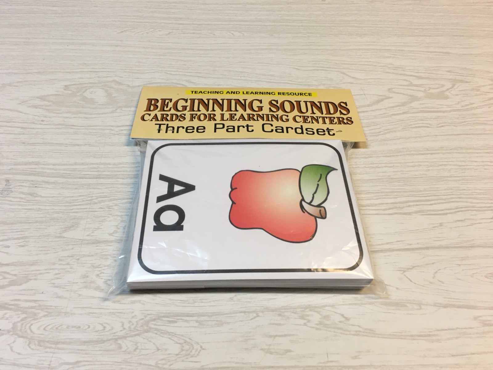 Montessori – Beginning Sound – Cards for Learning Center – Three Part Card set